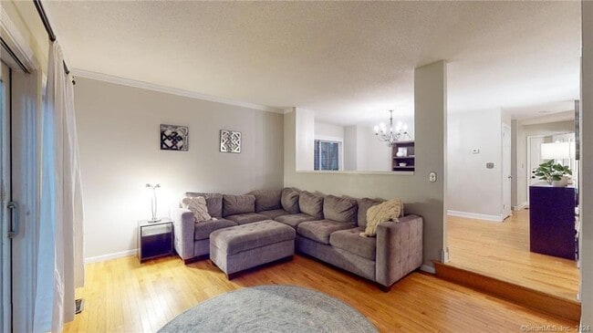 Building Photo - 3 Sterling Pl