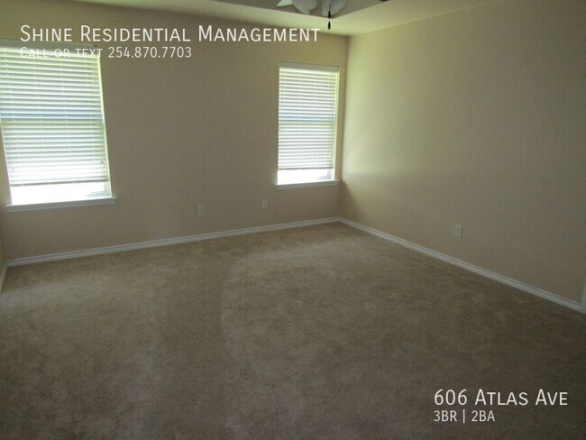 Building Photo - 606 Atlas Ave