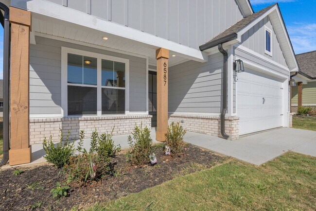 Building Photo - 6579 Elizabeth Ann Wy