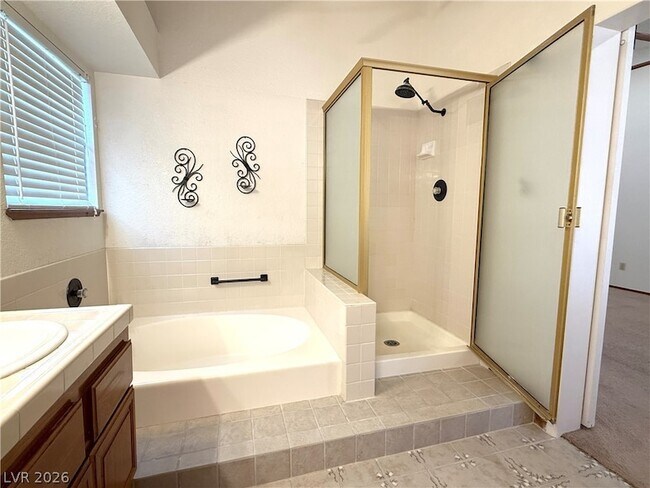 Building Photo - 3128 Donnegal Bay Dr
