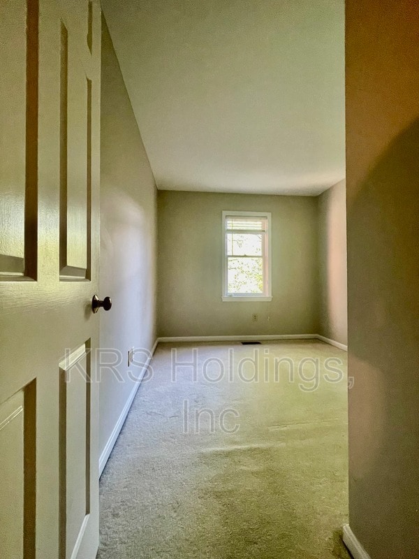 Building Photo - 613 N Abingdon St