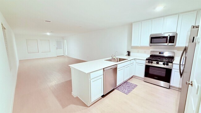 Building Photo - 3109 Courtney Flower Dr