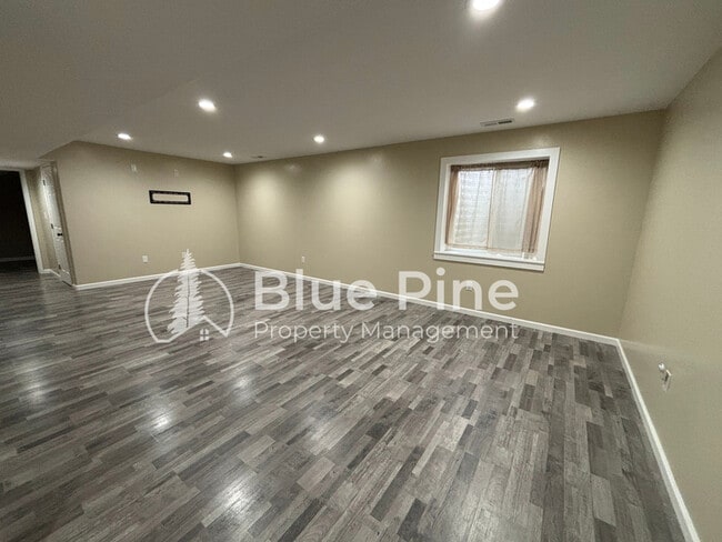 Building Photo - 5181 Ryanne Way