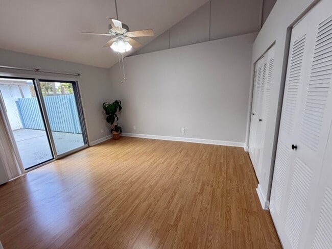 Building Photo - 1204 Timberlane Cir