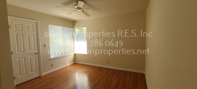 Building Photo - Woodcreek, West Roseville Single Story, , 4 Bed 2 Bath Large yard with Covered Patio and Shed wit...