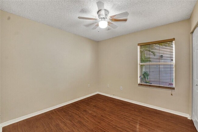 Building Photo - 5248 NW 117th Ave