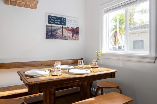 Building Photo - 525 S Tremont St