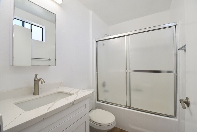 Building Photo - 7032 Remmet Ave