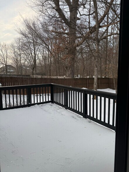 Building Photo - 642 Fox Hound Dr