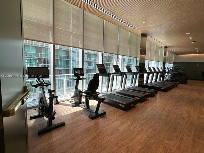 Building Photo - 77 SE 5th St