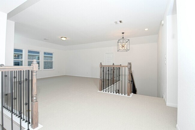 Building Photo - 17703 Rosette Grass Dr