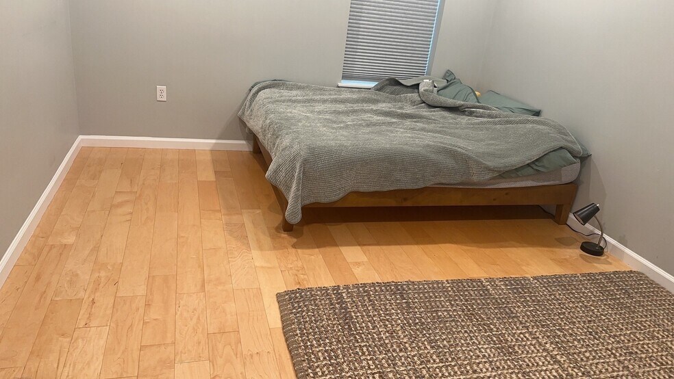 Building Photo - 30 Franklin St