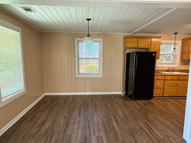 Building Photo - Beautiful Home in Valdosta, Ga!