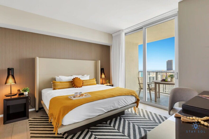 Building Photo - 4112 Jimmy Buffett Mem Hwy