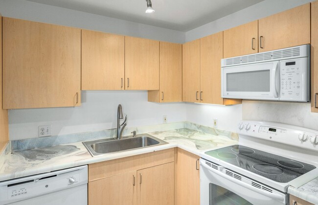 Building Photo - Napili Villas Spacious 2 Bedroom, 2 Bath U...