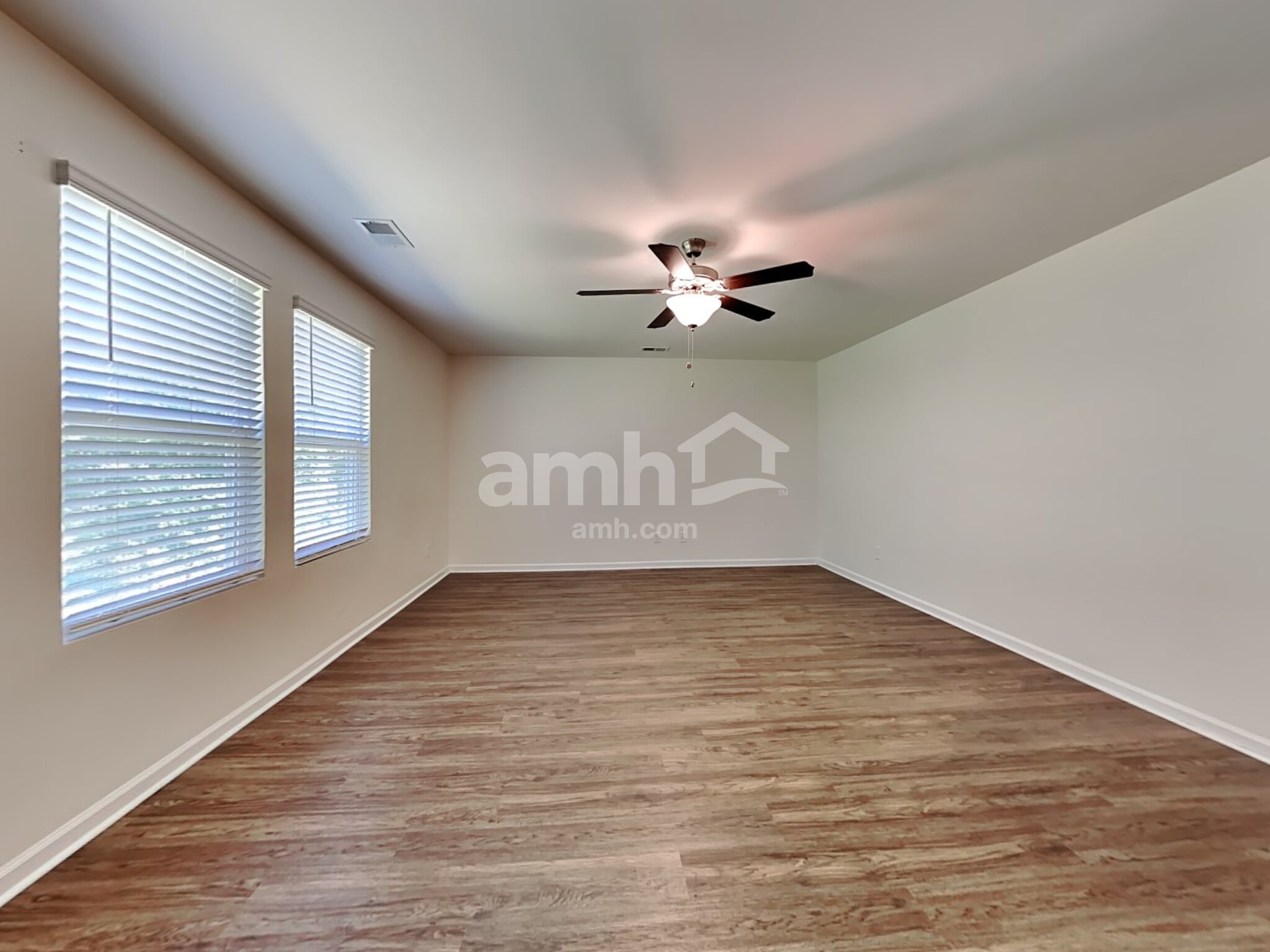 Building Photo - 168 Orion Way