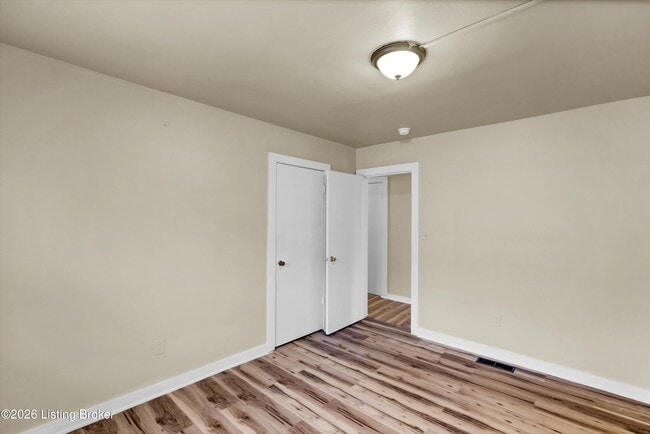 Building Photo - 1721 Wilson Ave