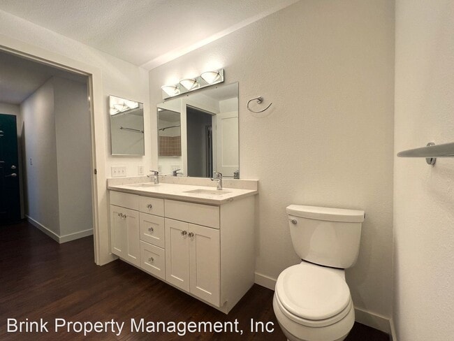 Building Photo - 1 br, 1 bath House - 12515 NE 116th St #B31