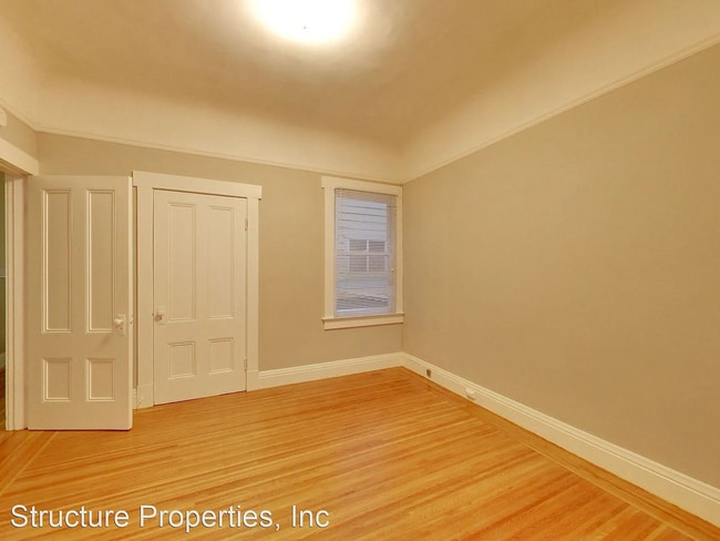 Building Photo - 478 Sanchez St