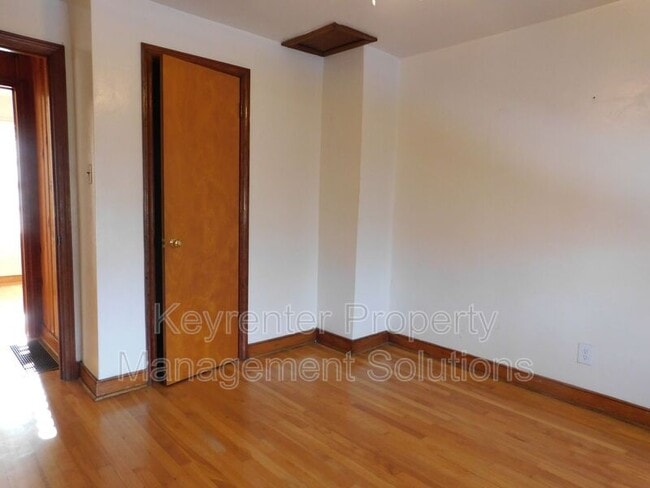 Building Photo - 277 Skyview Cir