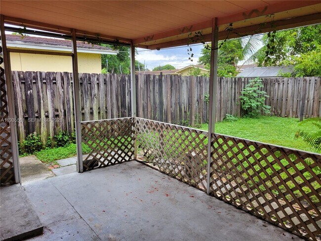 Building Photo - 7101 NW 24th St