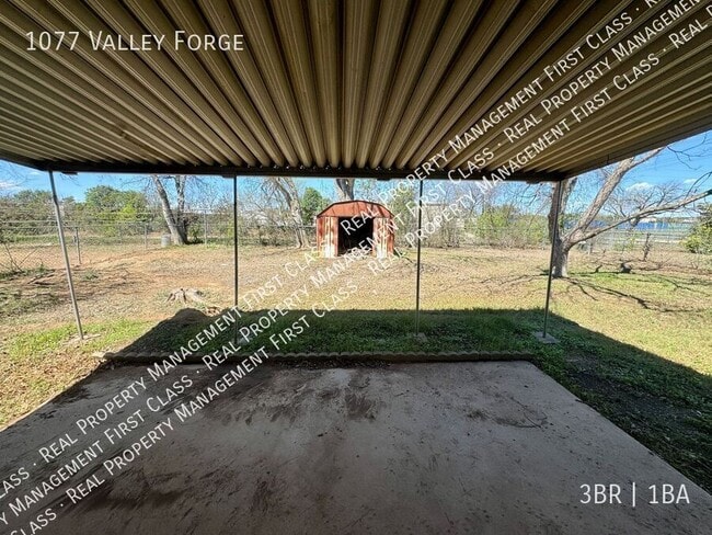 Building Photo - 1077 Vly Frg Dr