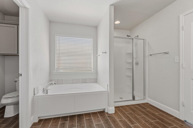 Building Photo - 13810 Avenue W