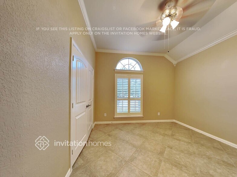 Building Photo - 4513 Shagbark Dr