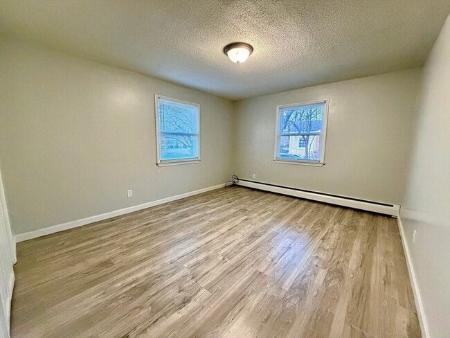 Building Photo - 22 Simpson Cir