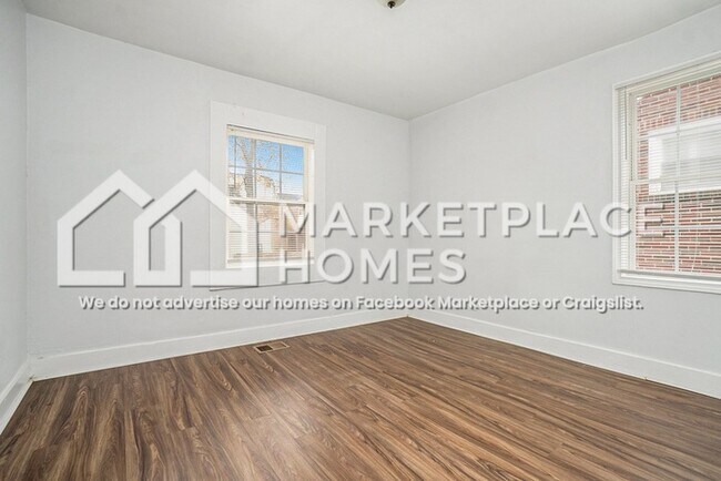 Building Photo - 1320 M.L.K. Jr Dr SW