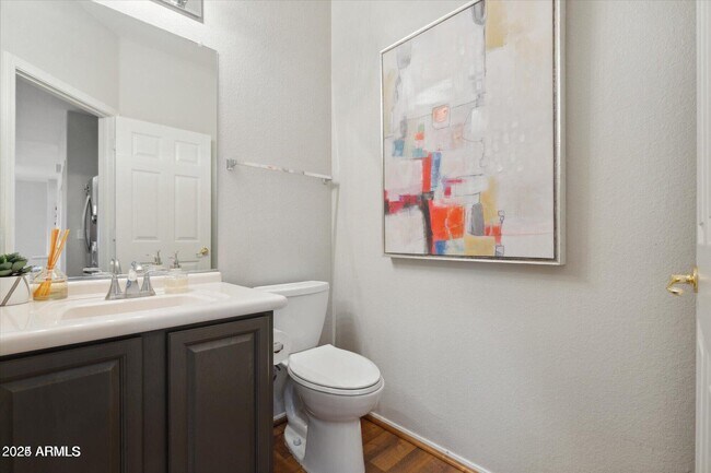 Building Photo - 5210 N 16th Dr