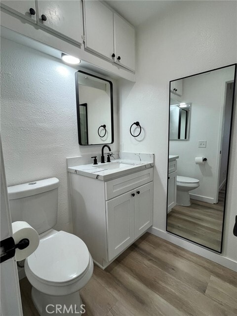 Building Photo - 23335 La Crescenta