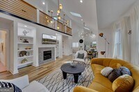 Building Photo - 937 Austin Ave NE