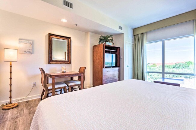 Building Photo - 5000 S Sandestin Blvd