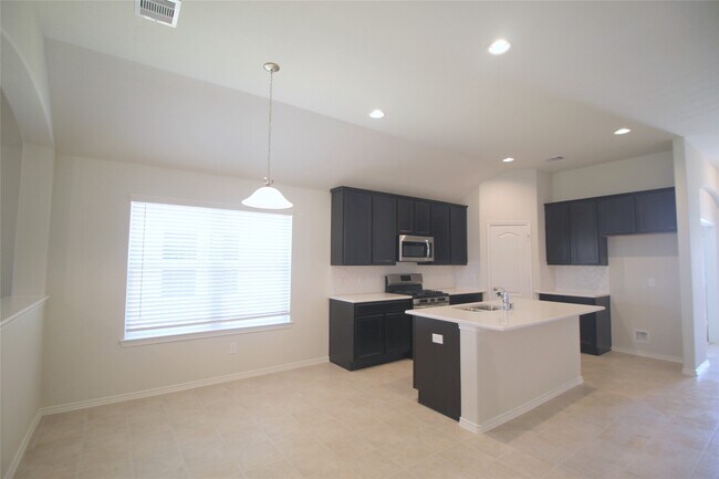 Building Photo - 3314 Aster Mdw Wy