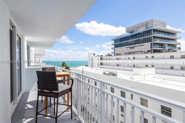 Building Photo - 345 Ocean 607