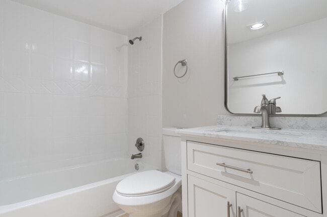 Building Photo - 1272 S Military Trail