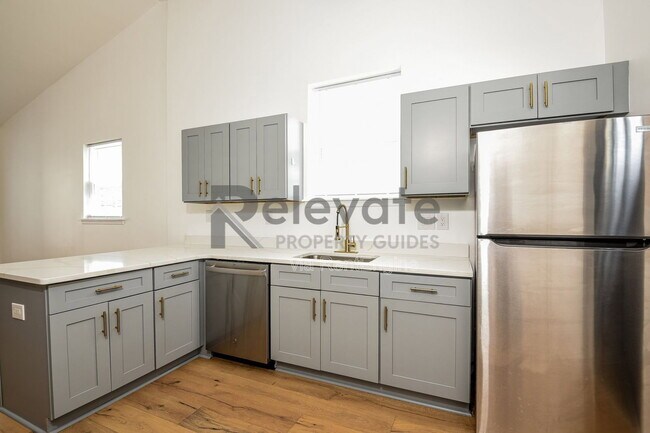 Building Photo - 1515 Blueberry Aly