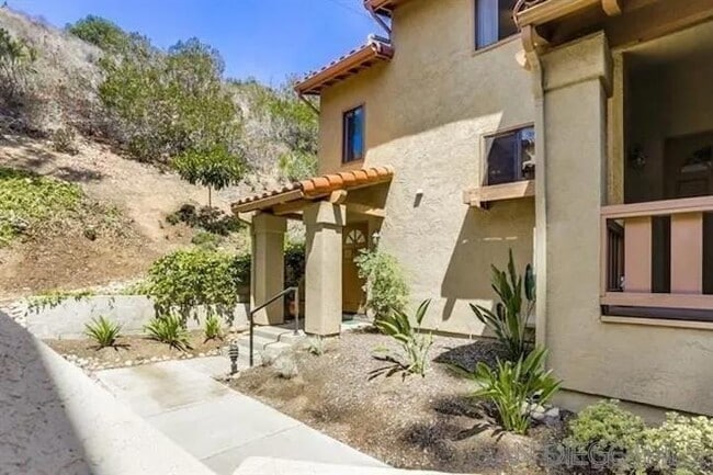 Primary Photo - 5838 Mission Center Rd