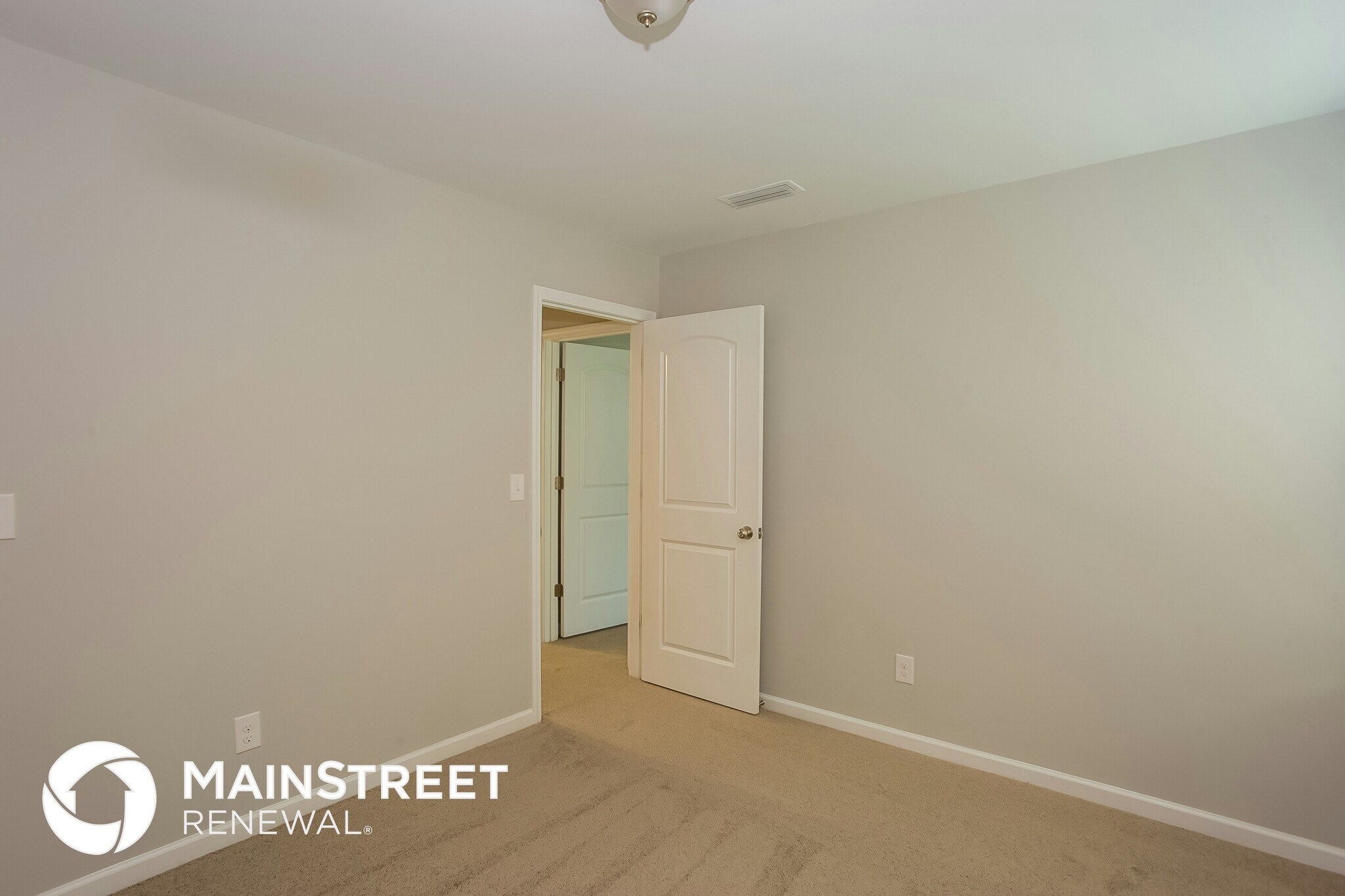 Building Photo - 1047 Manston Pl SW