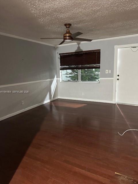 Building Photo - 2826 Van Buren St