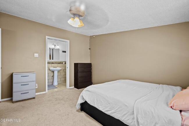 Building Photo - 3021 Orkney Rd