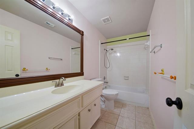 Building Photo - 16246 Field Haze Tr