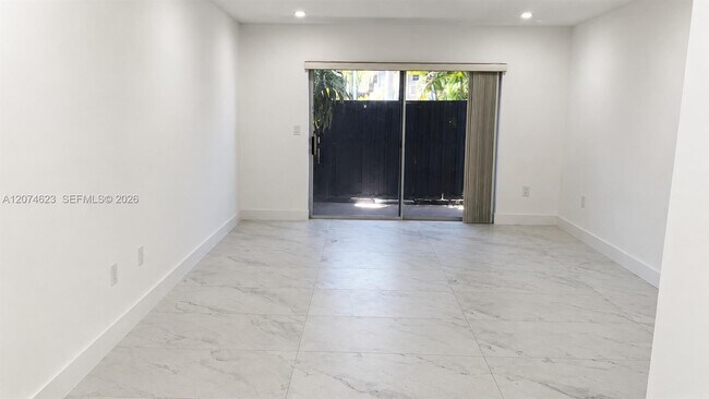 Building Photo - 9107 SW 137th Ter