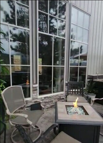 Common area - 2100 Marys Lake Rd