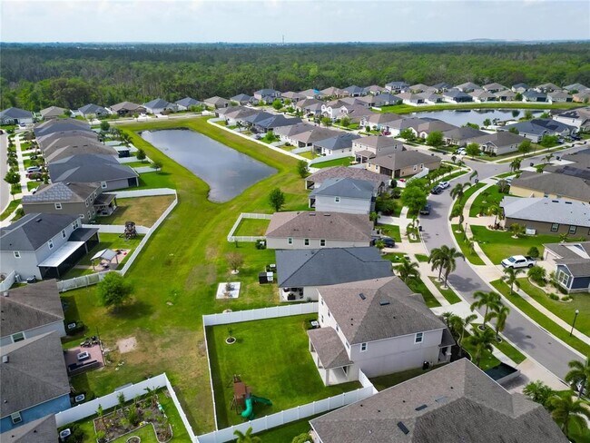 Building Photo - 13113 Rain Lily Dr