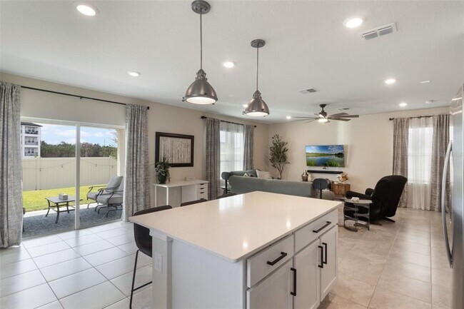 Building Photo - 1650 Delightful Dr