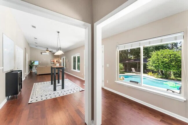 Building Photo - 15652 Coastal Ln