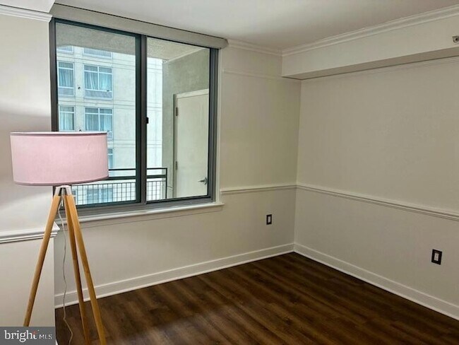 Building Photo - 555 Massachusetts Ave NW