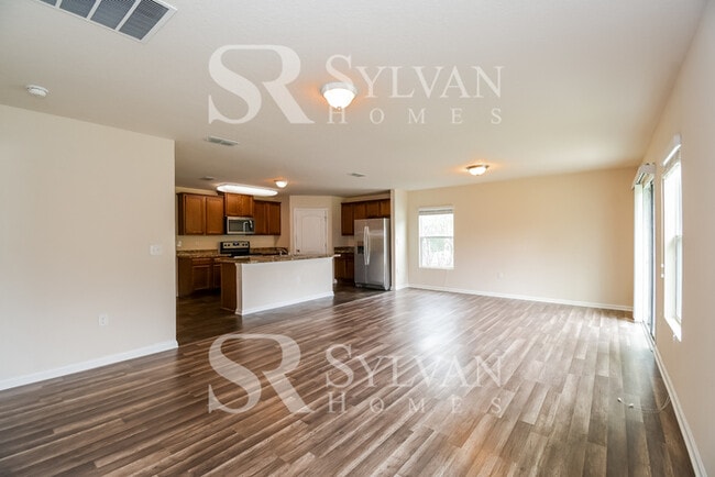 Building Photo - The Lifestyle You Deserve.